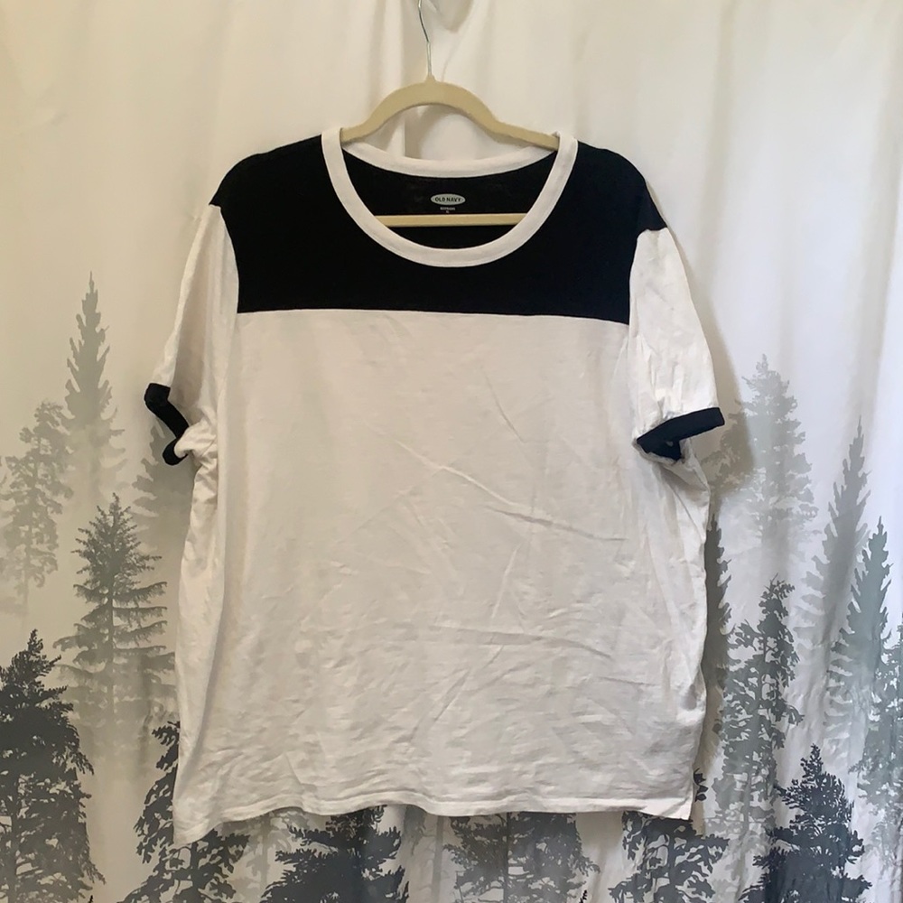 Old Navy Boyfriend Cut Boxy Black and White Color Block XL T-Shirt